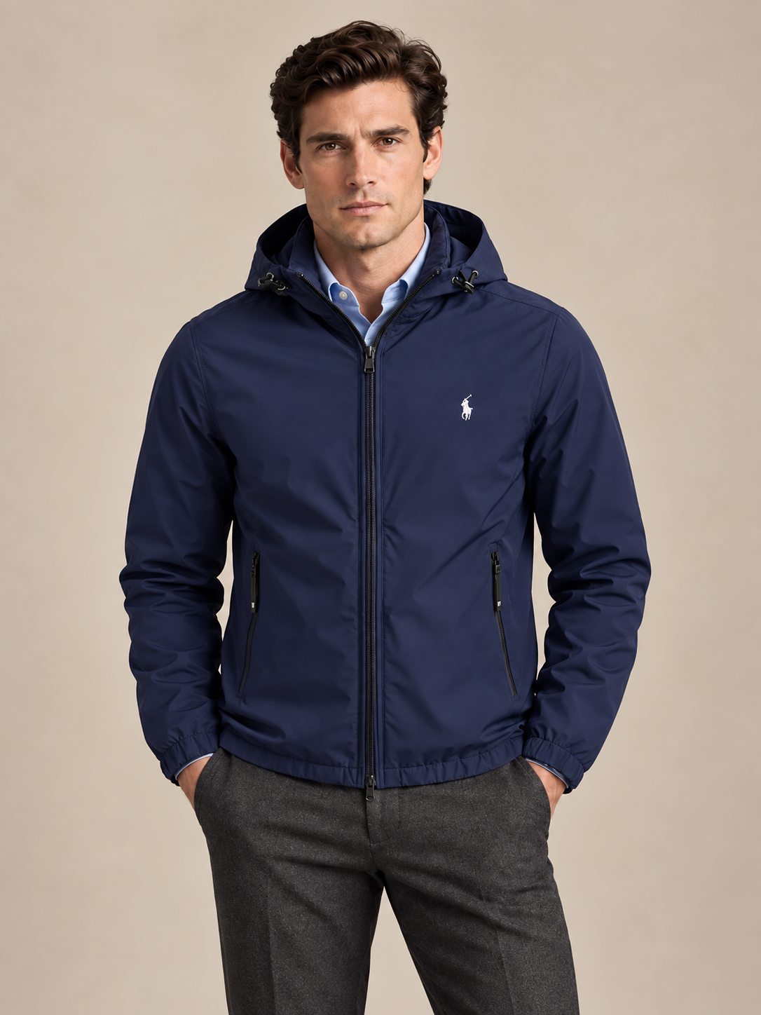 Leichte Windjacke mit Kapuze